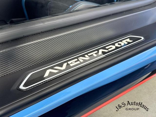 Photo of 2021 Blu Cepheus Metallic Lamborghini Aventador SVJ