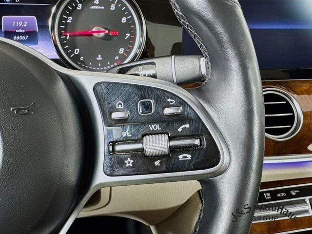 Photo of 2019 Gray Mercedes-Benz E-Class
