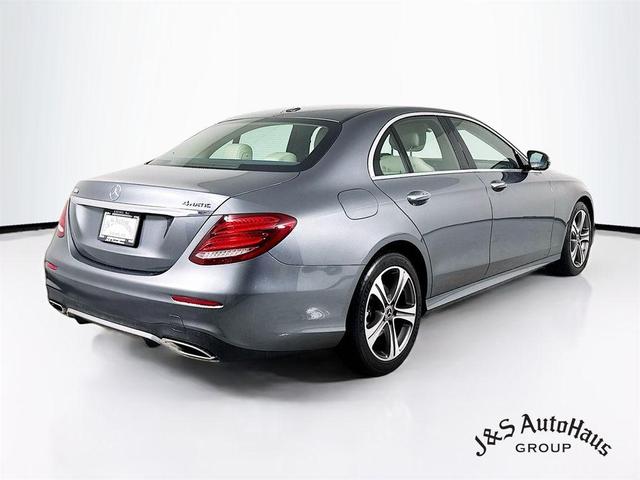 Photo of 2019 Gray Mercedes-Benz E-Class