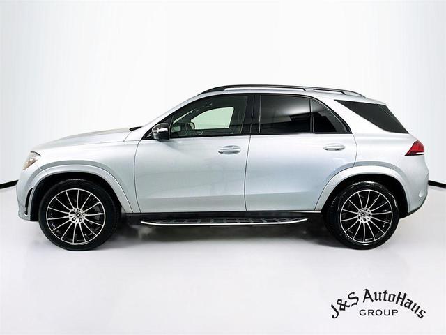 Photo of 2022 Silver Mercedes-Benz GLE 350