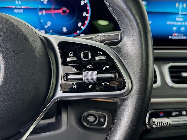 Photo of 2022 Silver Mercedes-Benz GLE 350