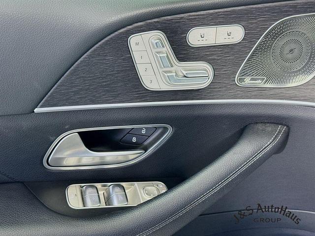 Photo of 2022 Silver Mercedes-Benz GLE 350