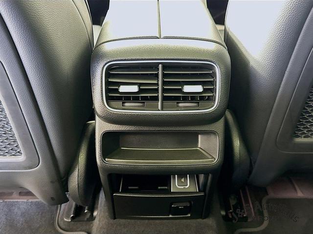 Photo of 2022 Silver Mercedes-Benz GLE 350