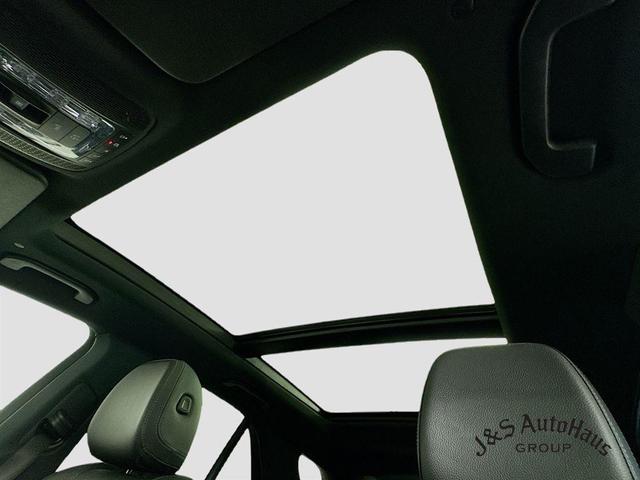 Photo of 2022 Silver Mercedes-Benz GLE 350