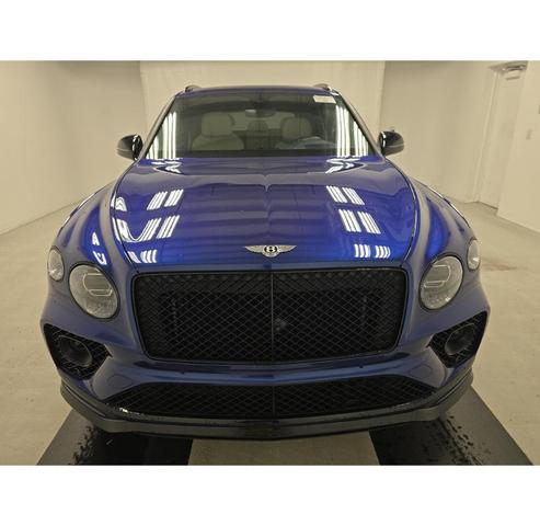 Photo of 2022 Moroccan Blue Bentley Bentayga