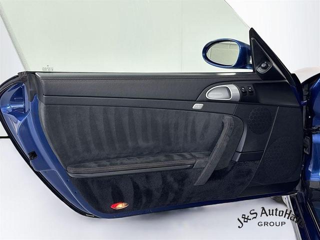 Photo of 2007 Blue Porsche 911