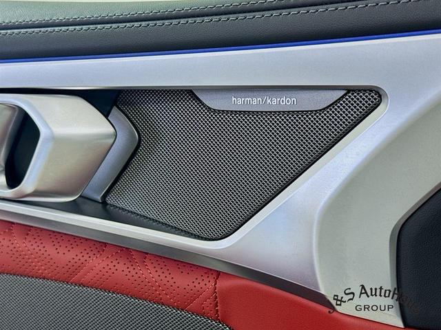 Photo of 2022 Alpine White BMW M8