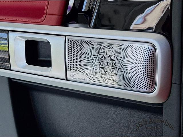 Photo of 2022 G manufaktur Jupiter Red Mercedes-Benz AMG G 63