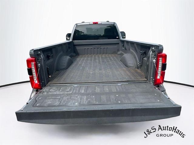 Photo of 2023 Gray Metallic Ford F-350