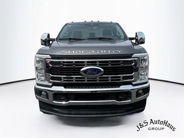 Photo of 2023 Gray Metallic Ford F-350