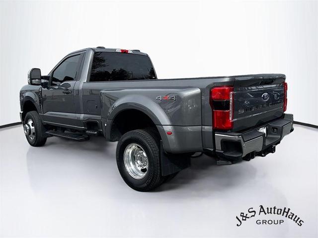 Photo of 2023 Gray Metallic Ford F-350