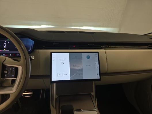 Photo of 2024 Ostuni Pearl White Land Rover Range Rover