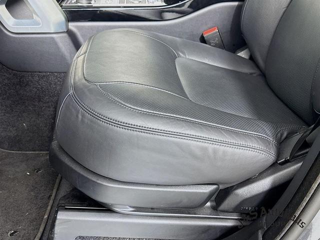 Photo of 2022 Carpathian Grey Land Rover Range Rover