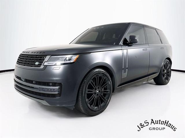Photo of 2024 Santorini Black Land Rover Range Rover