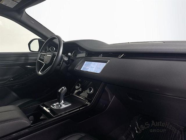 Photo of 2022 Santorini Black Land Rover Range Rover Evoque