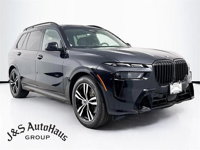 2025 BMW X7