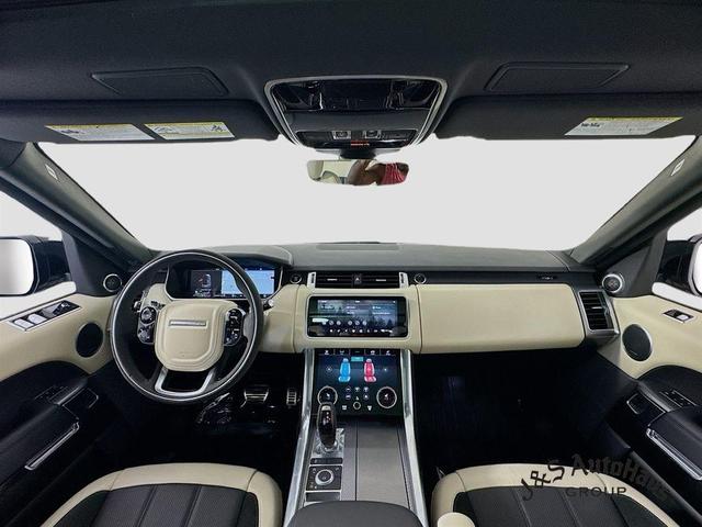 Photo of 2020 Santorini Black Land Rover Range Rover Sport