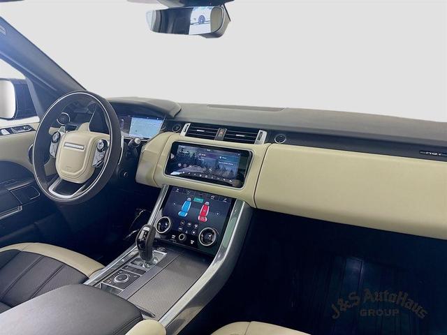 Photo of 2020 Santorini Black Land Rover Range Rover Sport