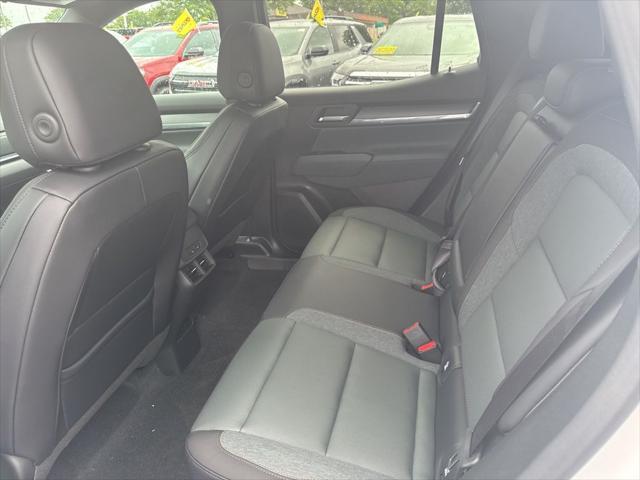 Photo of 2026 Summit White GMC Terrain