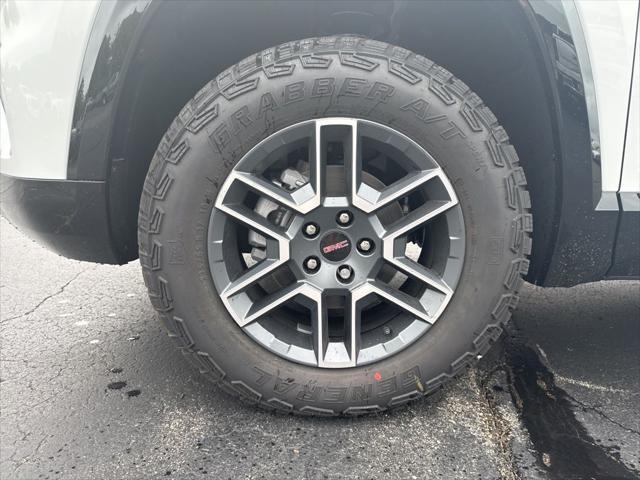 Photo of 2026 Summit White GMC Terrain