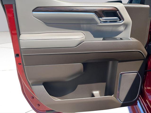 Photo of 2023 Volcanic Red Tintcoat GMC Sierra 1500