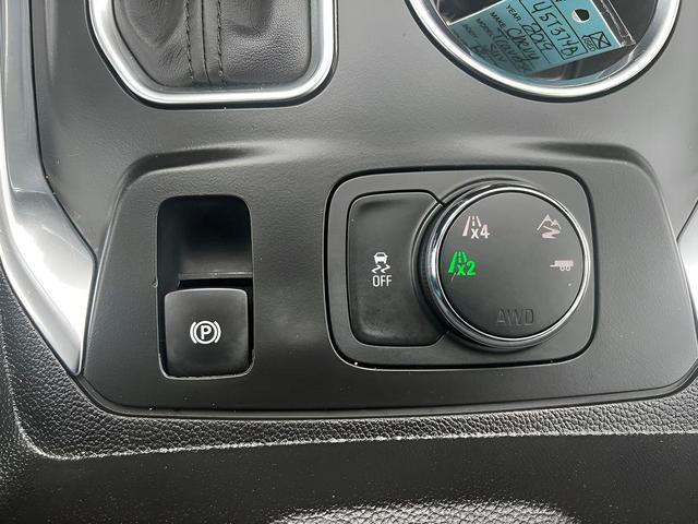 Photo of 2019 Mosaic Black Metallic Chevrolet Traverse