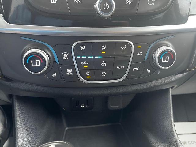 Photo of 2019 Mosaic Black Metallic Chevrolet Traverse
