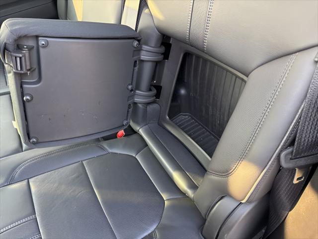 Photo of 2020 Black Chevrolet Silverado 1500