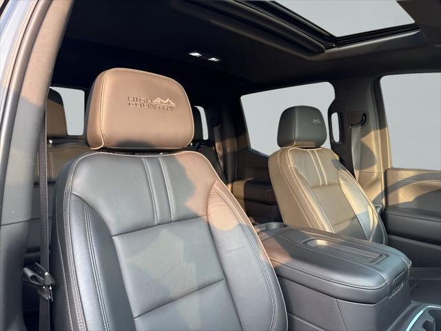 Photo of 2020 Black Chevrolet Silverado 1500