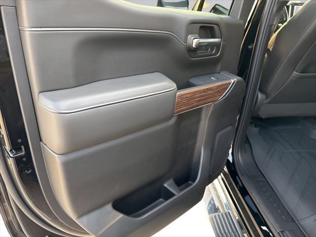 Photo of 2020 Black Chevrolet Silverado 1500