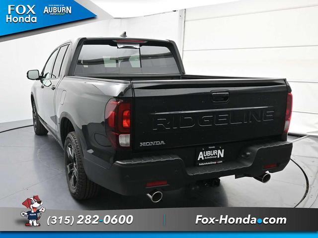 Photo of 2025 Crystal Black Pearl Honda Ridgeline