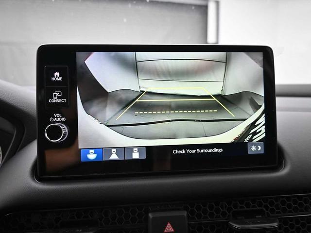 Photo of 2026 Platinum White Pearl Honda HR-V