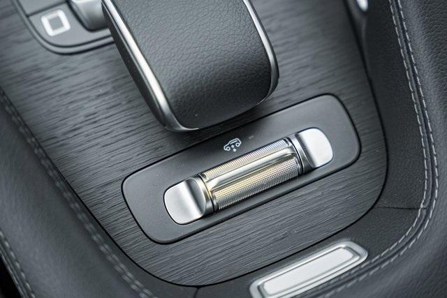Photo of 2025 Obsidian Black Mercedes-Benz GLS 450