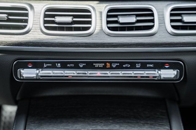 Photo of 2025 Obsidian Black Mercedes-Benz GLS 450