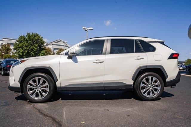 Photo of 2021 Blizzard Pearl Toyota RAV4