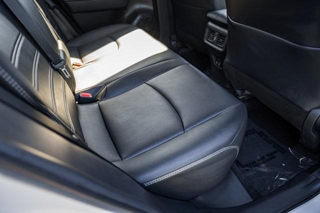 Photo of 2021 Blizzard Pearl Toyota RAV4