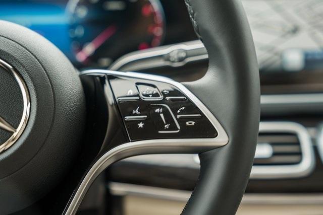Photo of 2026 Polar White Mercedes-Benz GLS 450