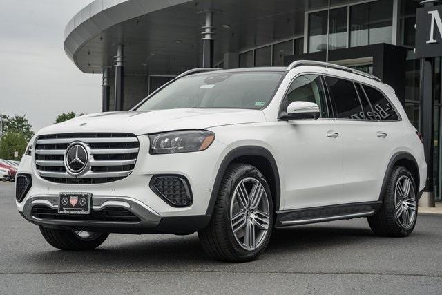 Photo of 2026 Polar White Mercedes-Benz GLS 450