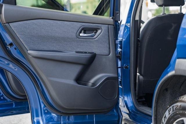 Photo of 2023 Caspian Blue Nissan Rogue