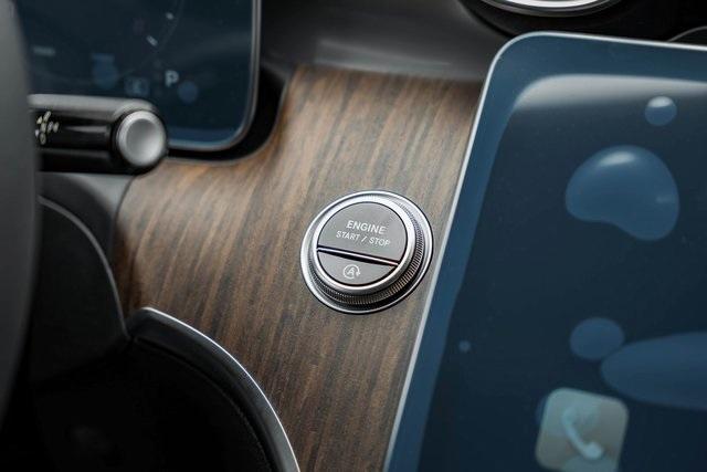 Photo of 2025 Black Mercedes-Benz C-Class