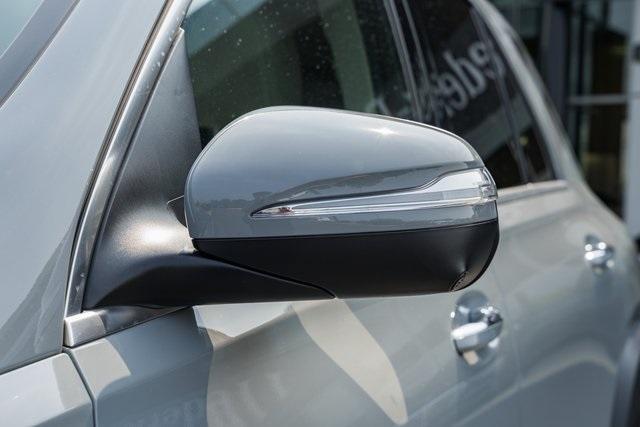 Photo of 2024 Alpine Gray Mercedes-Benz GLE 450