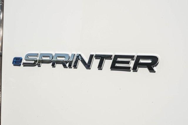 Photo of 2024 Arctic White Mercedes-Benz eSprinter 2500