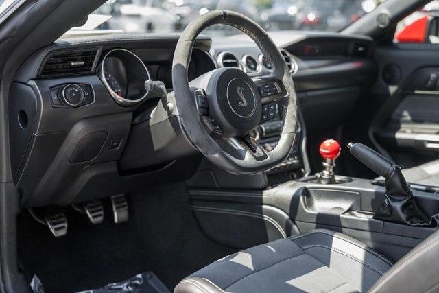 Photo of 2020 Iconic Silver Metallic Ford Shelby GT350
