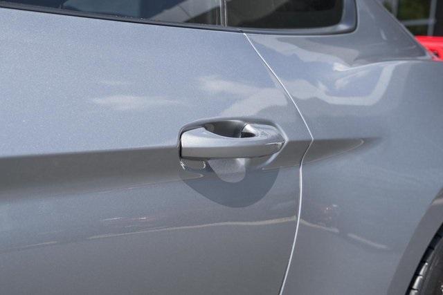 Photo of 2020 Iconic Silver Metallic Ford Shelby GT350