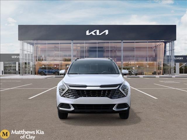Photo of 2025 Glacial White Pearl Kia Sportage
