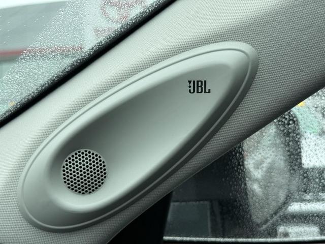 Photo of 2025 Celestial Silver Metallic Toyota Highlander