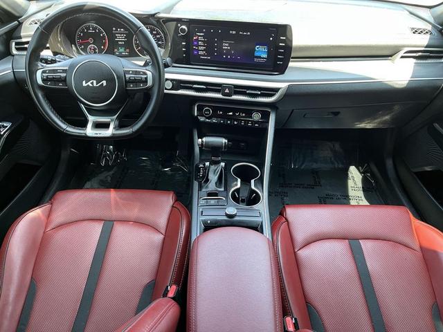 Photo of 2023 Glacial White Pearl Kia K5