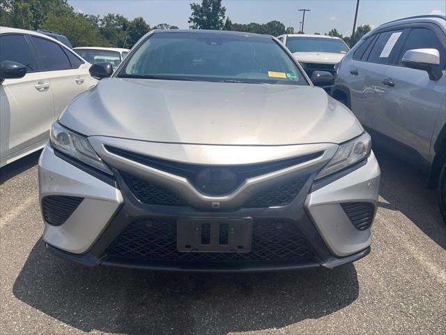Photo of 2019 Celestial Silver/Midnight Black Metallic Toyota Camry