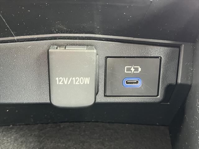 Photo of 2022 Black Sand Pearl Toyota Corolla