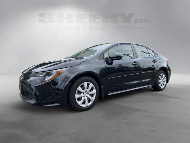 Photo of 2022 Black Sand Pearl Toyota Corolla